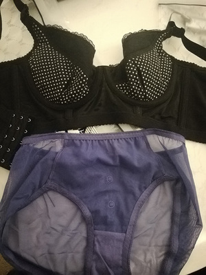 这是坑|美容店里的忽悠术:内衣可丰胸排毒,纹绣“可转运”_产品